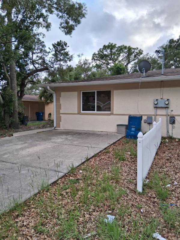 1275 London Ave