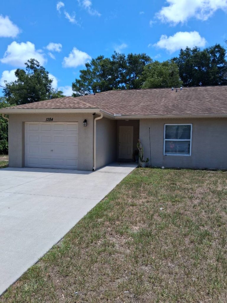 1284 Malone Ave