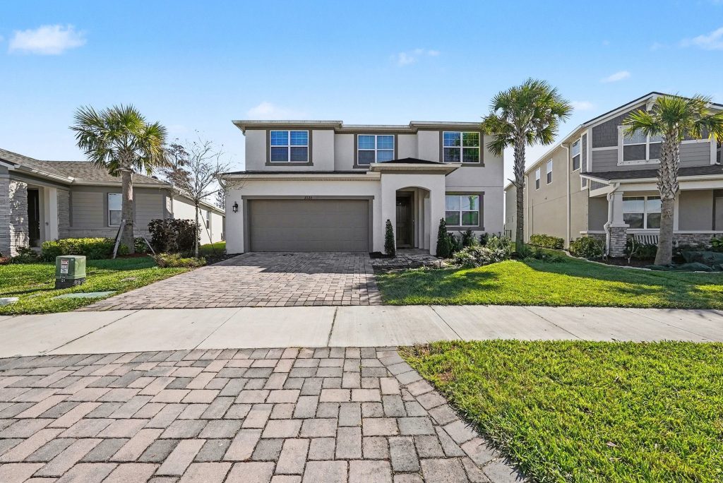 2326 Village Amble Loop