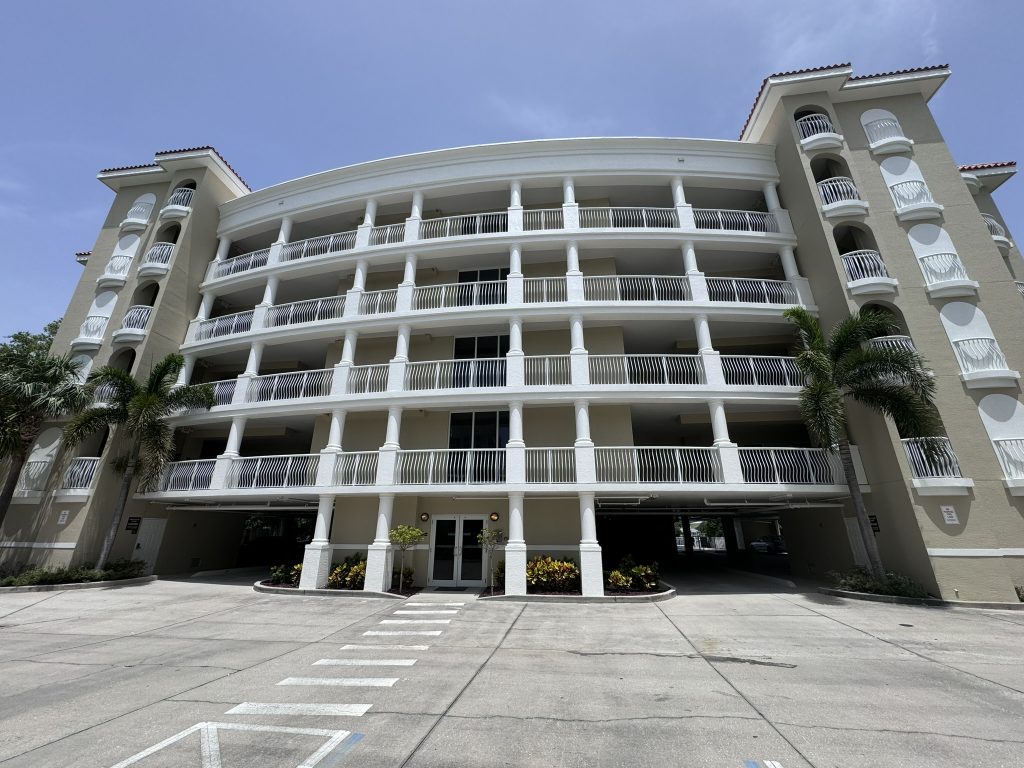 3805 Gulf Blvd 405